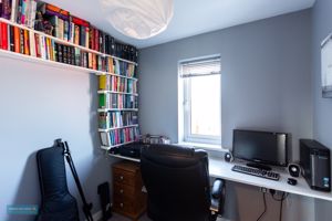Bedroom/Office- click for photo gallery